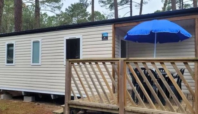 Comfort Mobile Home for 6 with Terrace