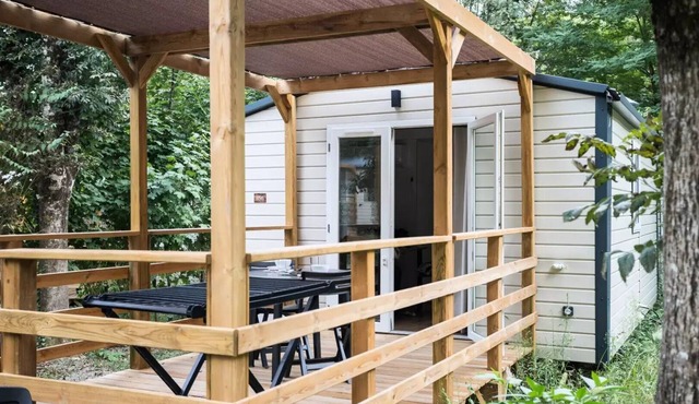 Comfortable 3-Room Cottage for 4 People, Air-Conditioned + TV