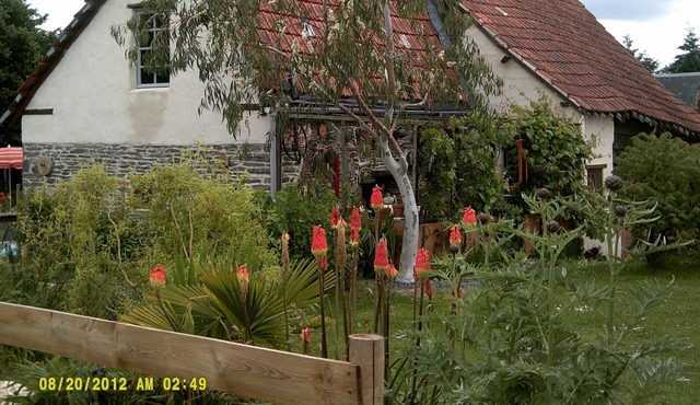 Cosy barn conversion ideal location for all normandie tourist attractions