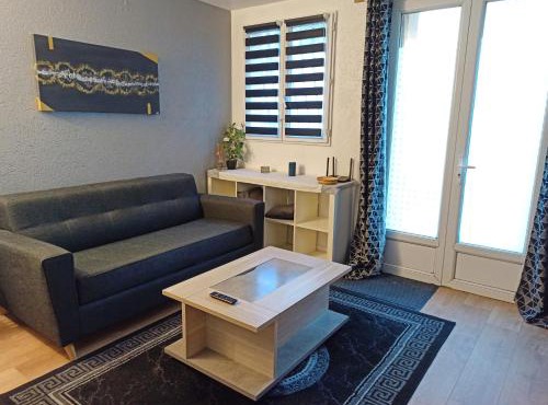 Cosy Studio in Nogent-sur-Marne, City Centre, WiFi
