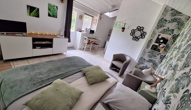 Cosy studio with terrace in Breton farmhouse near Vannes - Morbihan