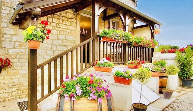Cottage 1-6 guests > just a few minutes from Beaune and Nuits-Saint-Georges