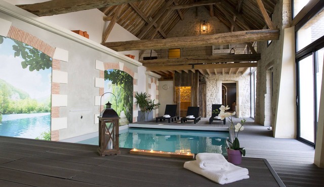 Cottage with Spa, Hammam, Sauna, Indoor heated pool privatize for you!