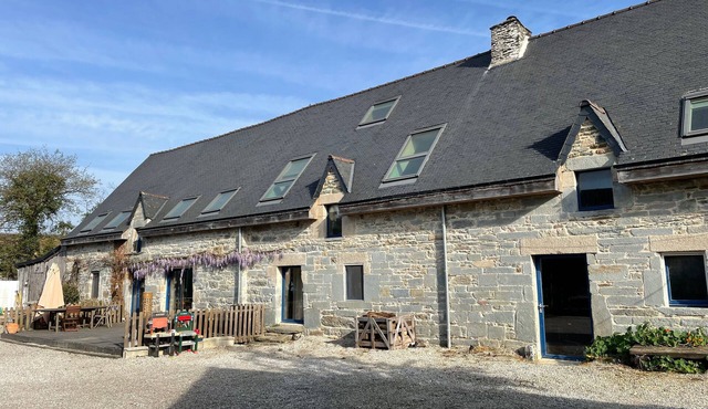 Country House 'Kerdrean' with Shared Terrace and Wi-Fi