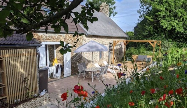 Country/sea family home