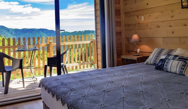 Cozy Countryside Escape in Auvergne