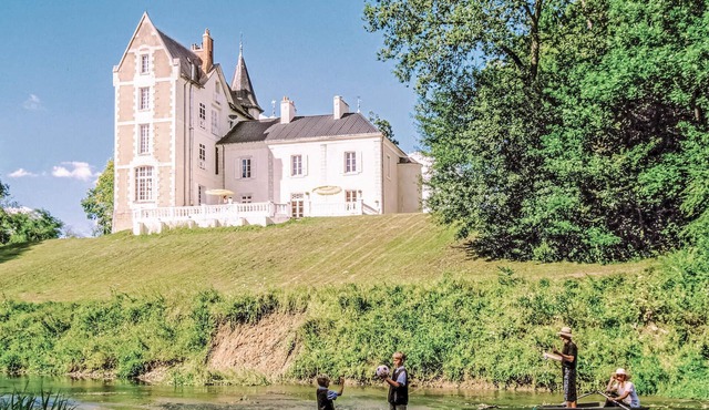 Cozy home in Ardentes