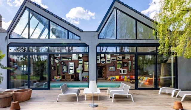 Cozy Home In Breuillet With Sauna