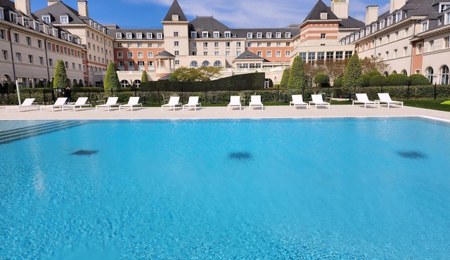 Dream Castle Hotel