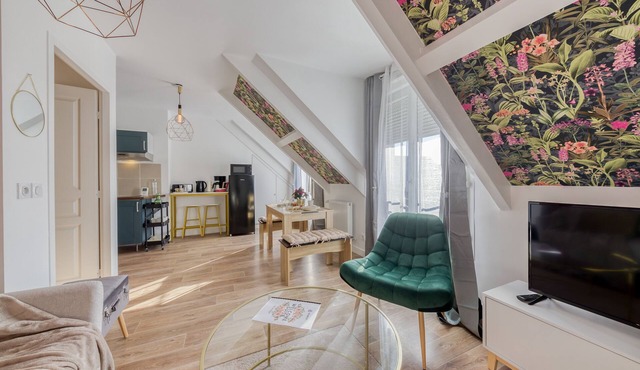 Duplex Les Oiseaux du Verger, in the heart of the city (30 min from Paris)