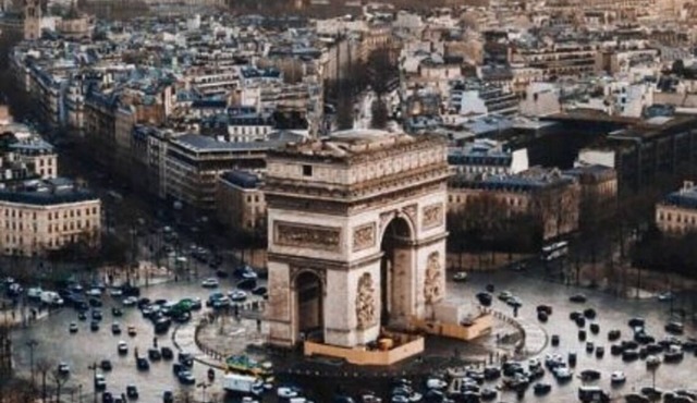 Duplex Montmartre With Aircon In Champs Elysees