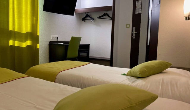 Enzo Hotels Vierzon By Kyriad Direct