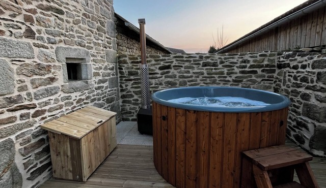 Family cottage in the countryside with private Nordic bath