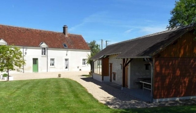 Family & Friends Retreat: Near Loire Castles, ZooParc de Beauval, Spacious Garden, Sleeps 12