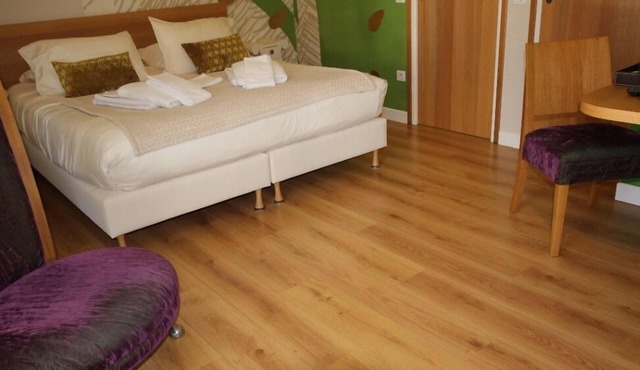 Family room-Private Bathroom-Au 1er Etage