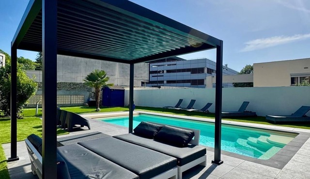 Family villa private pool 8pers 20 min from Fontainebleau