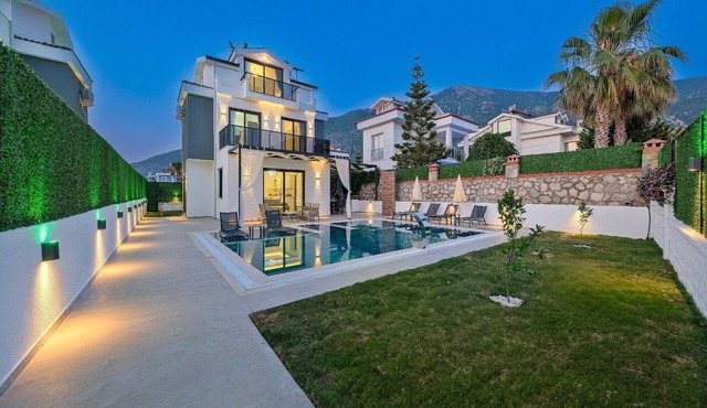 Fethiye Ölüdeniz de Özel Havuzlu Lüks Villa in Muğla