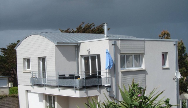 Flat with sea view