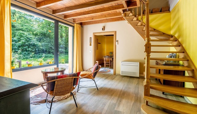 Forest Cottage 'Maison forestière Pleine Nature Kerdary' with Private Terrace, Garden & Wi-Fi