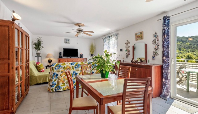 L'Enclos – Ideal stopover on the Stevenson Trail (GR70), mountain views and private terrace