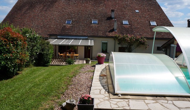 LE BOISSENET 14 PEOPLE QUIET PRIVATE POOL