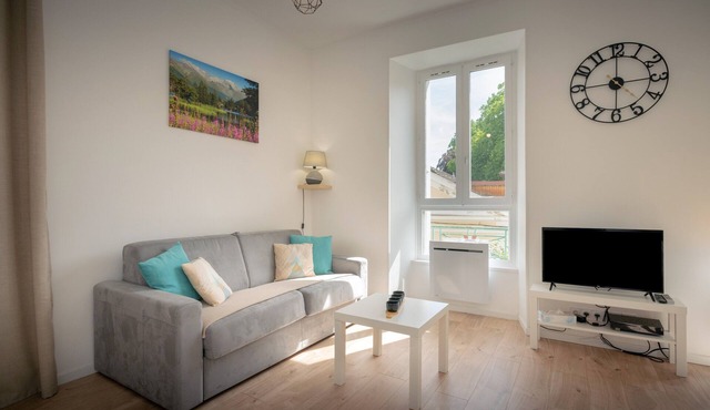 Furnished Studio Opposite the Thermal Baths with Wi-Fi