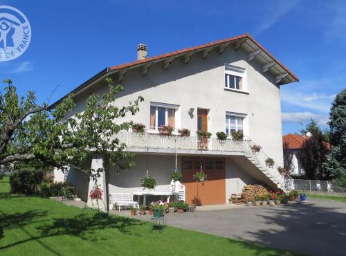 Gîte à Lorette avec jardin et jeux pour enfants - FR-1-496-76