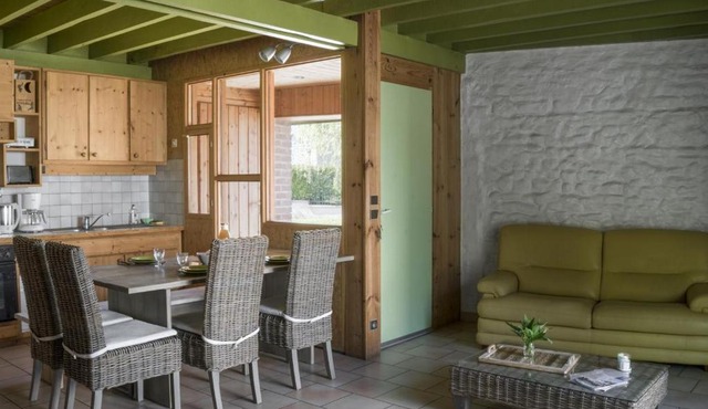 Gîte chaleureux avec grand jardin à Jenzat - FR-1-489-260
