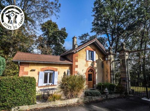 Gîte cosy pour 2 avec jardin et cheminée à Montbrison - FR-1-496-158