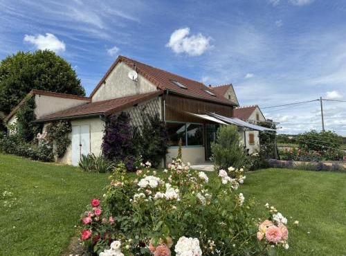 Gîte dans le plus ancien vignoble de France avec piscine partagée - FR-1-489-545