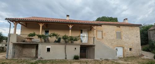 Gîte en pierre maison quercynoise