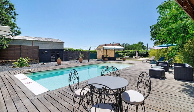 Gîte "Le Four à Pain" – Charming Studio with Private Terrace in Périgord Noir