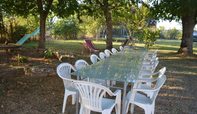 GITE 8-15 Pers Book your weekend & holiday in the sun in the WHITE QUERCY