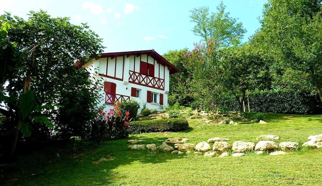 Gite Xoriekin Louhossoa, wonderful montain view