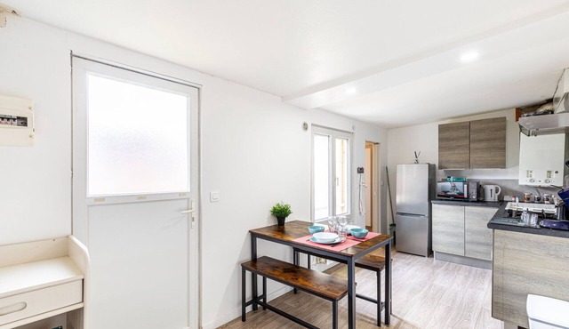 GuestReady - Canal-side Comfort in Business Bay