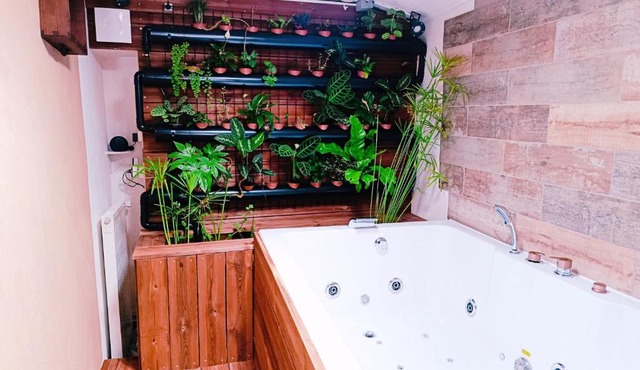 Hébergement atypique, SPA et SAUNA privatif