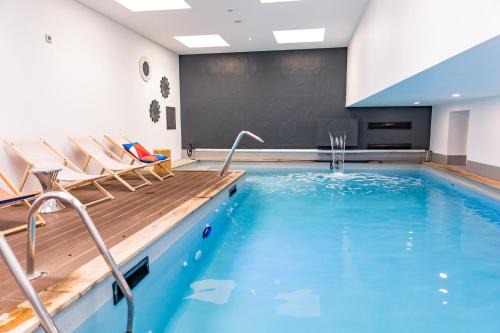 Hôtel La Baie des Anges, son SPA marin & sa piscine couverte