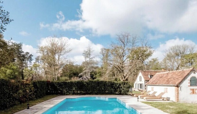 Harmony Homes | Montereau - Pool, Jacuzzi & Tennis