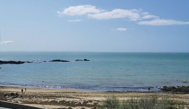 Heated swimming pool, seaside, ocean view, walking distance to beach, Brittany