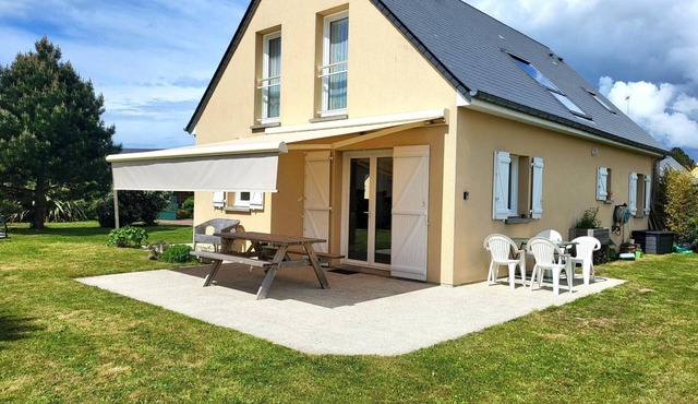 Holiday Home “Les 3 Mésanges” with Private Terrace, Garden, and Wi-Fi