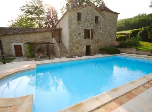 Holiday Home Ensemble de 3 maisons Lavit by Interhome