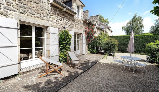 Holiday Home “La Ville Es Anougiers” with Private Terrace, Garden & Wi-Fi