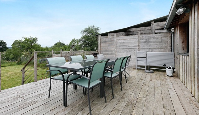 Holiday Home 'Gite Au Val De Vilaine' with Private Terrace, Private Garden and Wi-Fi