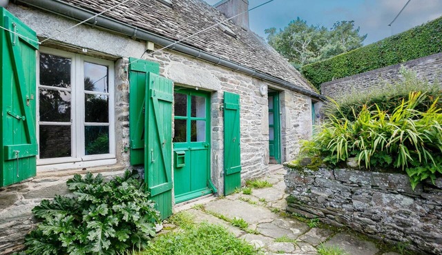 Holiday Home 'Ker Ar Vro - Maison Atypique' with Wi-Fi