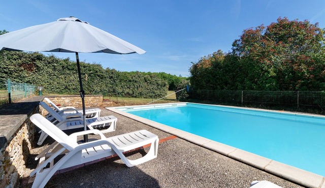 Holiday Home "Le Tilleul" with Private Pool
