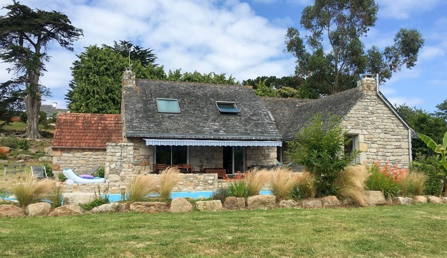 Holiday Home 'Maison Bringwiller Plage 200m' with Private Pool and Terrace