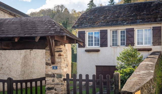Holiday Home 'Montée Du Boiloa - Bielle, Laruns' with Mountain View, Private Terrace and Private Garden