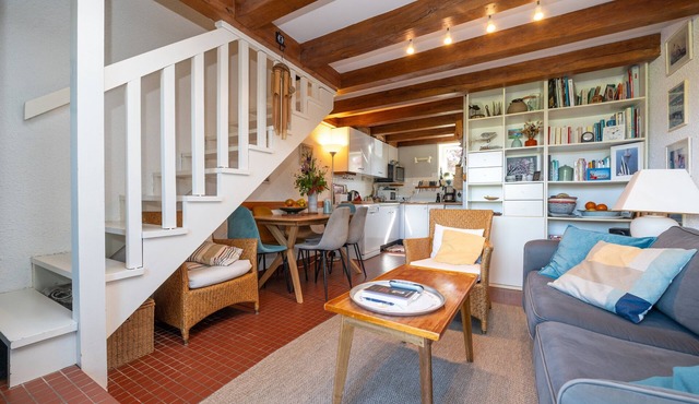 Holiday Home 'Résidence An Avel' with Sea View and Private Garden