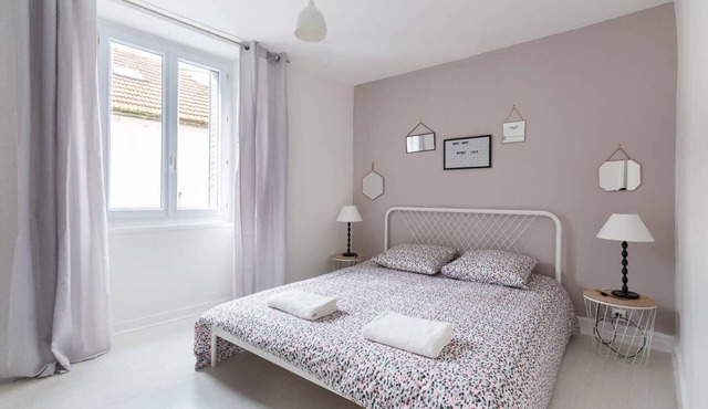 Holiday house Quincy Voisins for 4 - 10 persons with 4 bedrooms - Holiday house