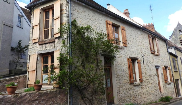 Homerez - Beautiful house for 6 ppl. at Chalo-Saint-Mars